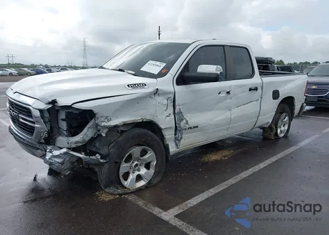 2020 Ram 1500 Big Horn 4X2 6'4 Box z USA, uszkodzony, nr VIN 1C6RREBT8LN277883